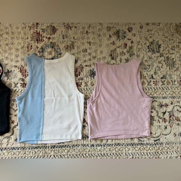 Hollister bundle lot of 4 crop tank tops size S small Aeropostale - Picture 8 of 8